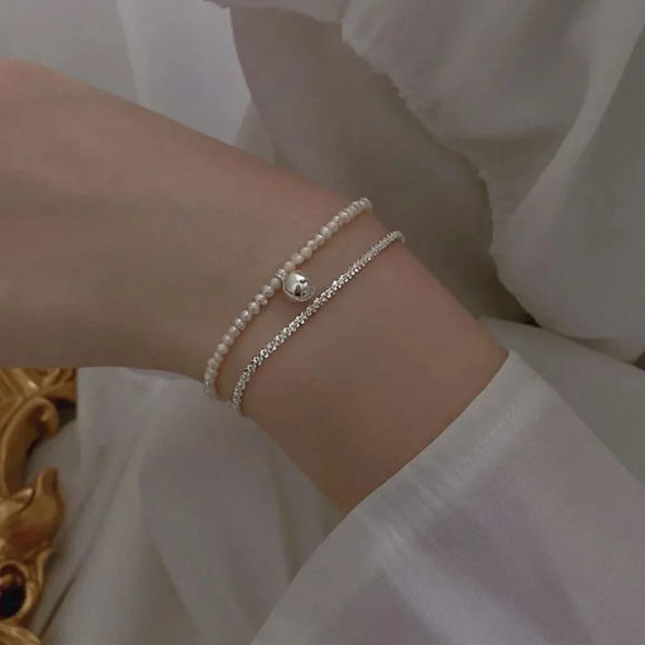 Jewelry - 925 Sterling Silver Bead & Pearl Layer Bracelet Shiny Sequin Bracelet